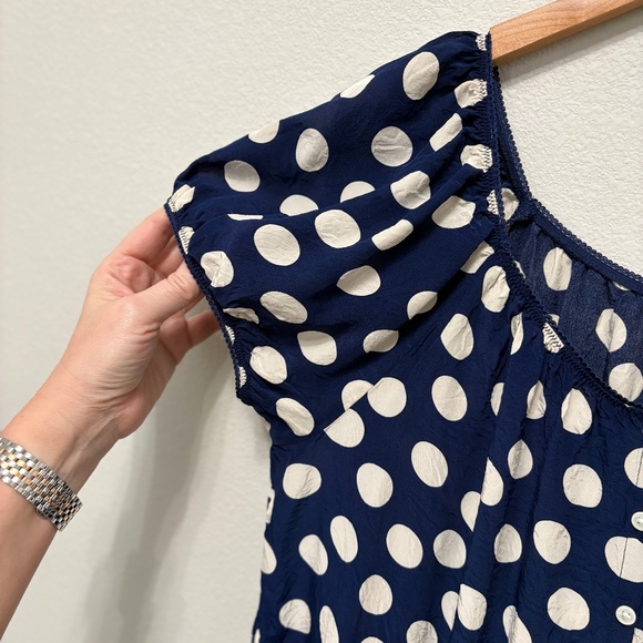 J. Crew Cap-Sleeve Top in Dot Crepe De Chine - Blue & White, L - Picture 5 of 8